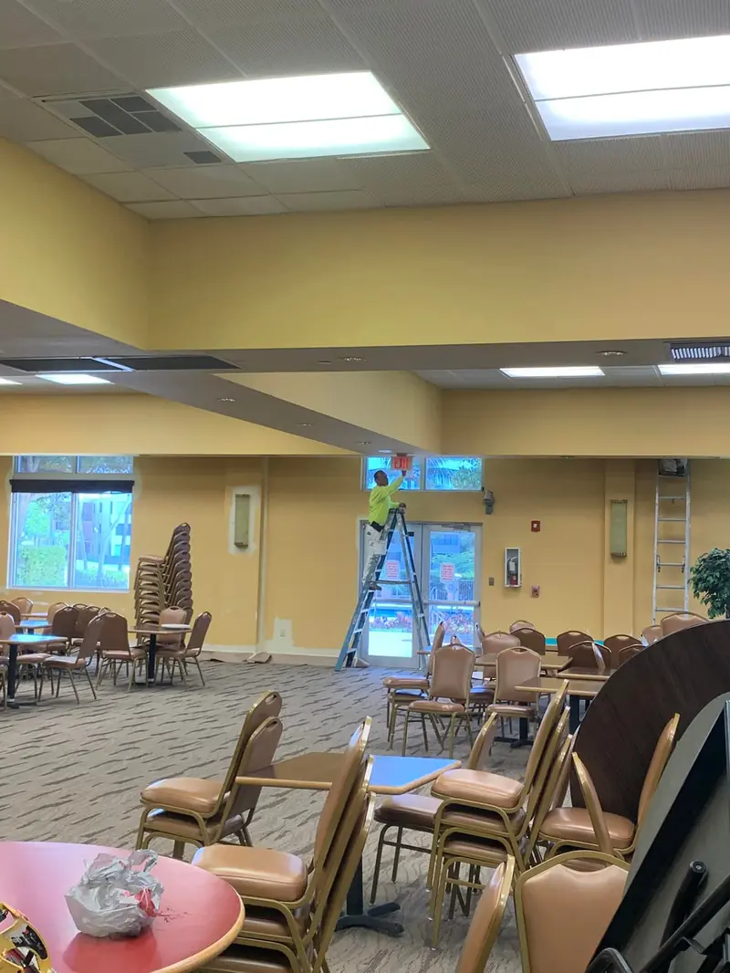Commercial dining room interior repaint by Eagle Painting
